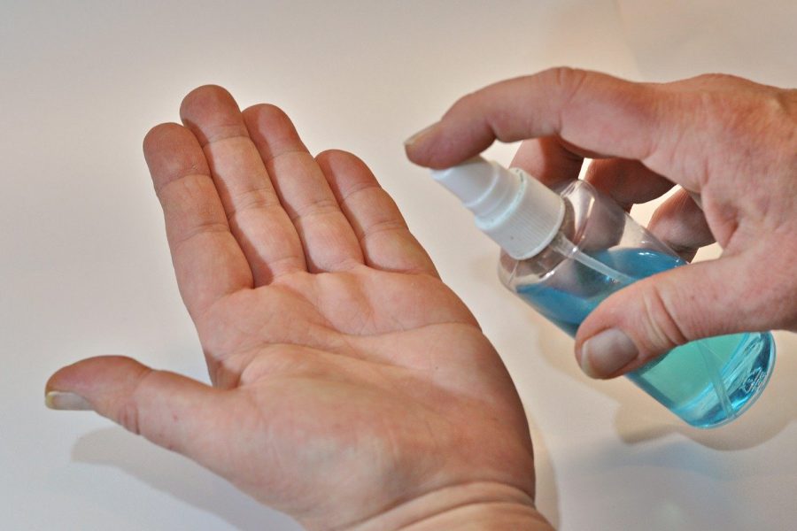 dezynfekcja rąk - jak zrobić płyn antybakteryjny